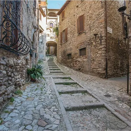 Апартаменты Amazing In Narni Tr With Kitchen *